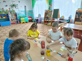 День России в старших группах День России в старших группах.
